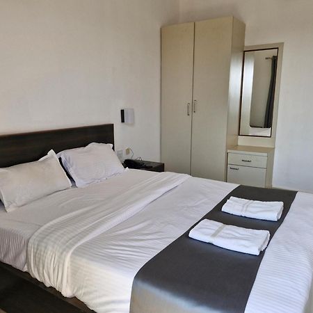 Hotel Rsa Residency Pernem Eksteriør bilde